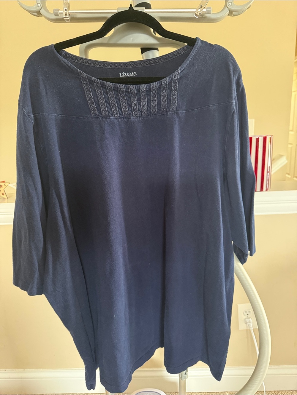 Liz & Me Navy Scoop Neck Long Sleeve Knit Top